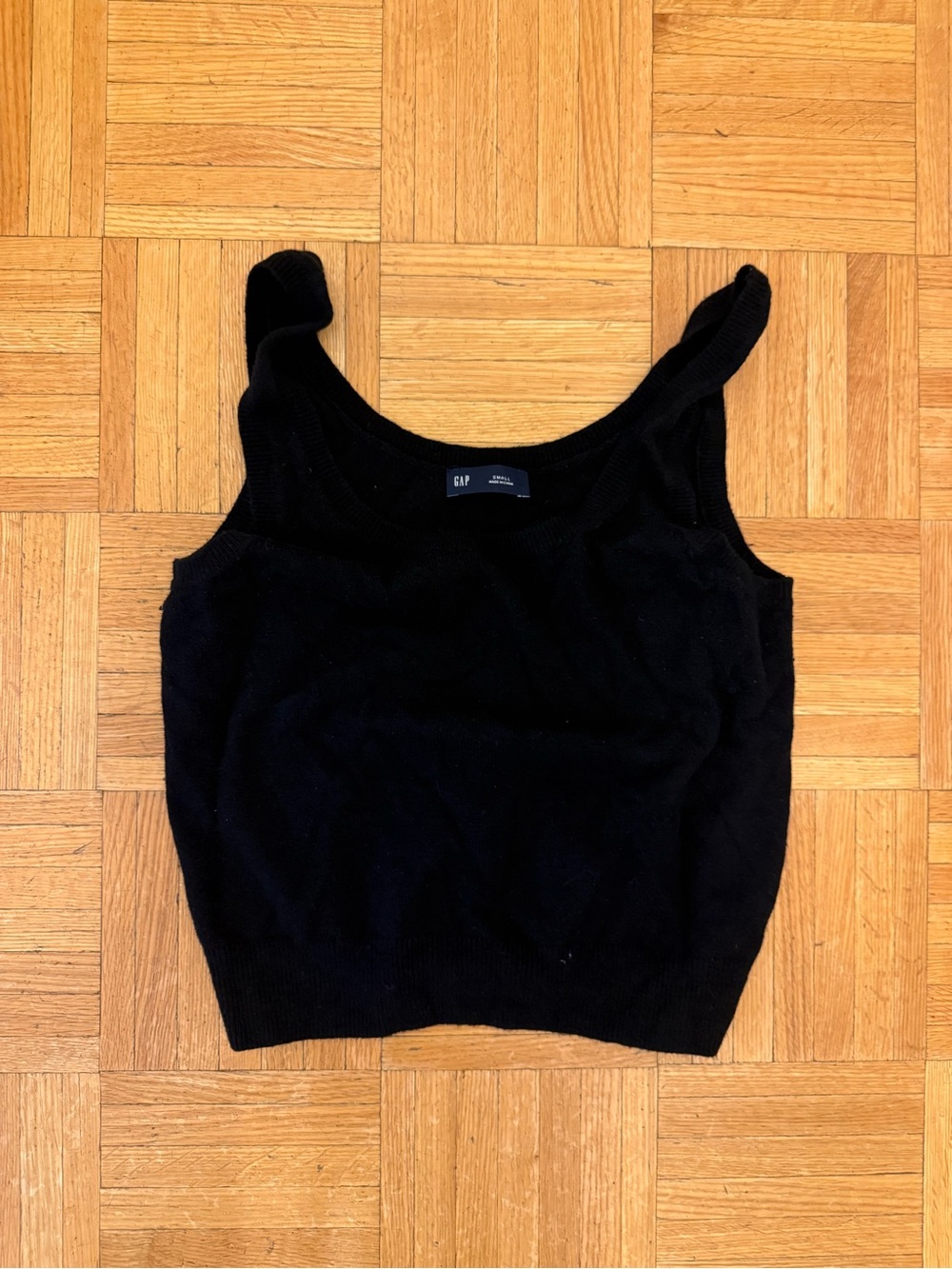 GAP Ribbed Black Tank Top